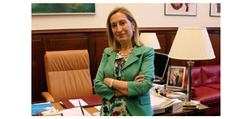 Ana Pastor